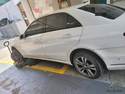 2014 Mercedes-Benz E 220 VIN: