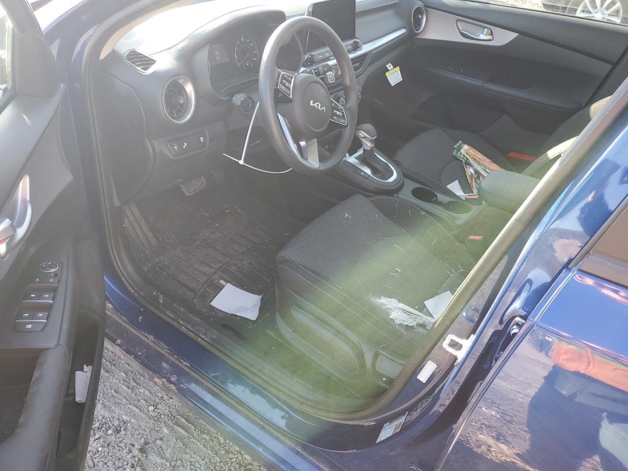 2024 KIA FORTE LX VIN:3KPF24AD8RE734631
