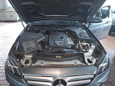 2017 Mercedes-Benz E 200 VIN: