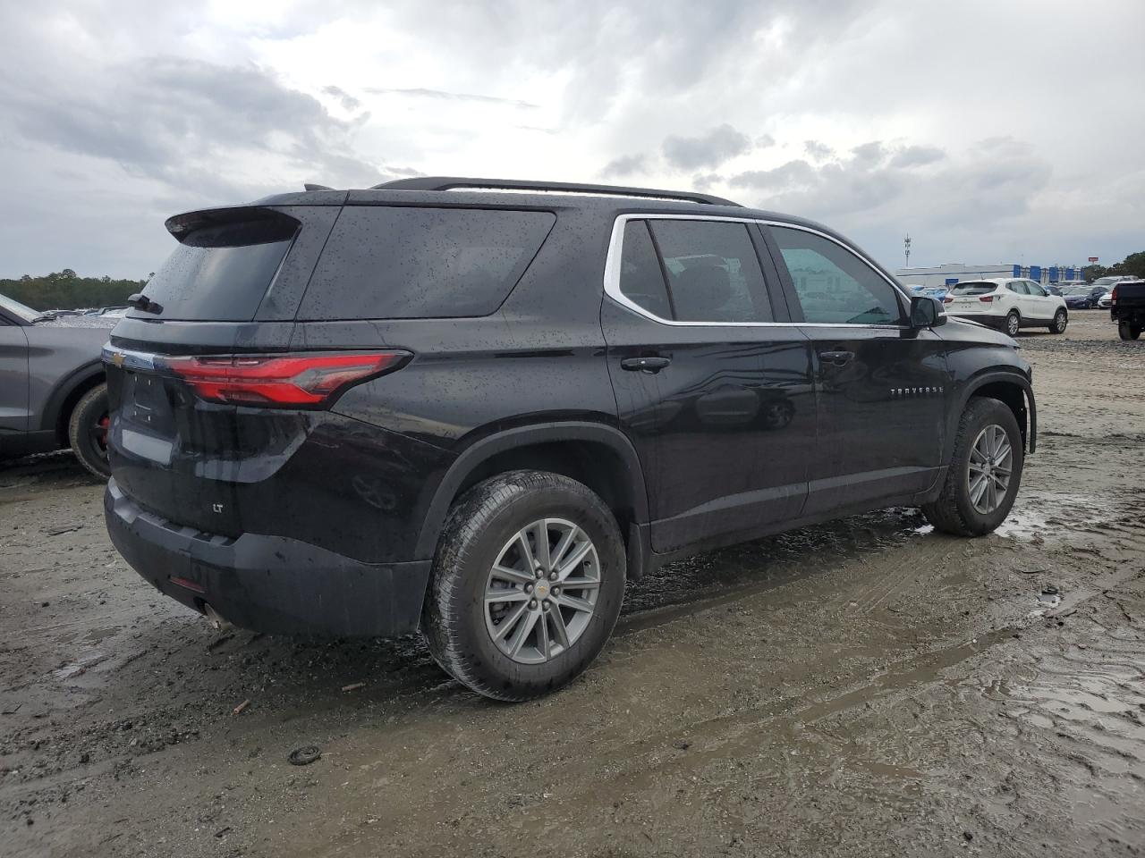 2023 CHEVROLET TRAVERSE LT VIN:1GNERHKWXPJ206630