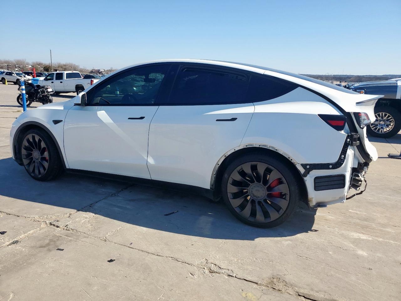2022 TESLA MODEL Y VIN:7SAYGDEF9NF330184