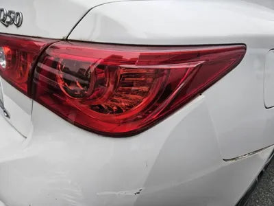 2015 Infiniti Q50 VIN: