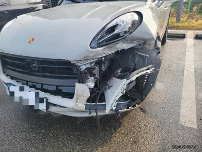2023 Porsche Macan VIN: