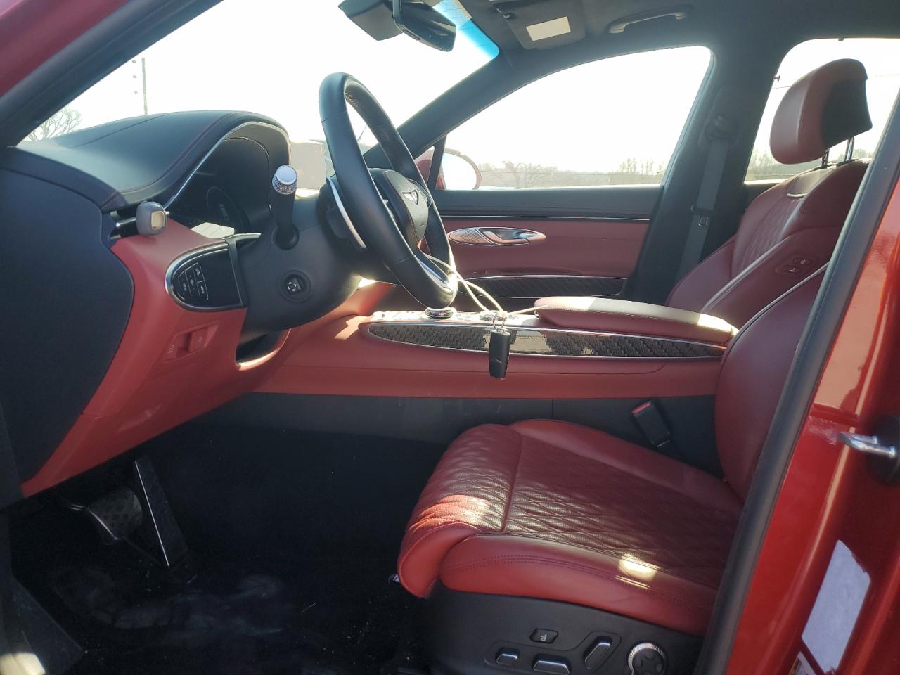 2023 GENESIS GV70 BASE VIN:KMUMCDTC1PU090894