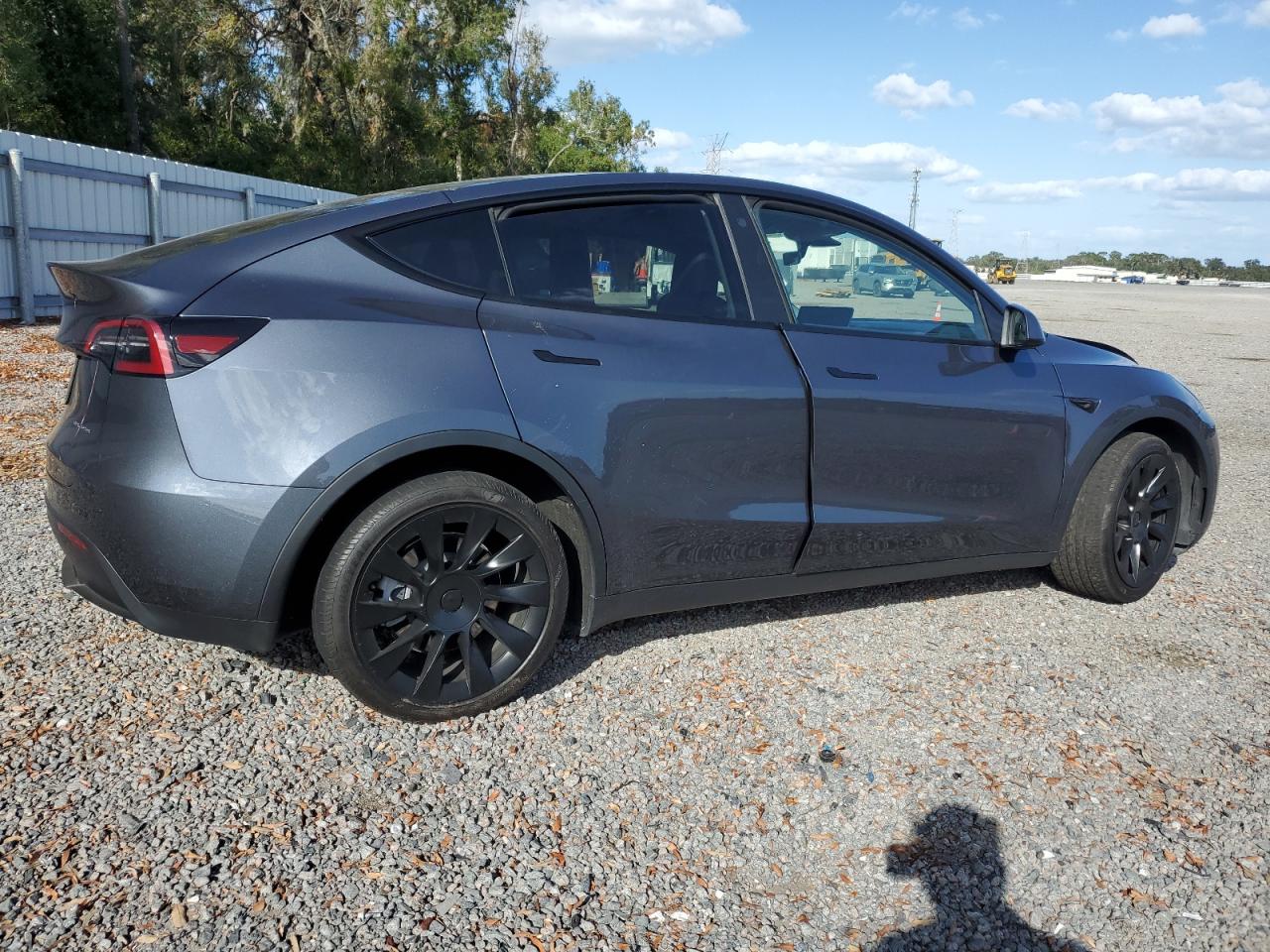 2023 TESLA MODEL Y  VIN:7SAYGDEE0PA056932