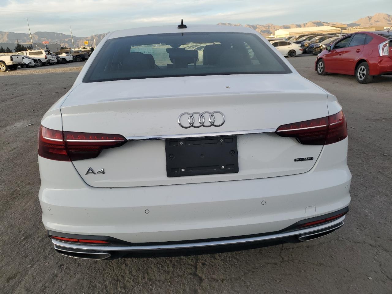2022 AUDI A4 PREMIUM PLUS 45 VIN:WAUEAAF45NN011215