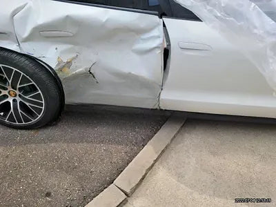 2022 Saturn SC NONE VIN: