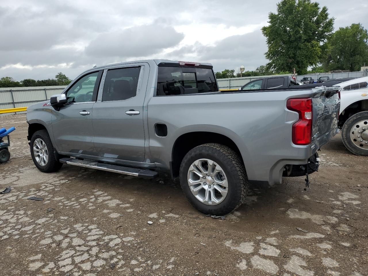 2024 CHEVROLET SILVERADO K1500 LTZ VIN:1GCUDGED5RZ304993
