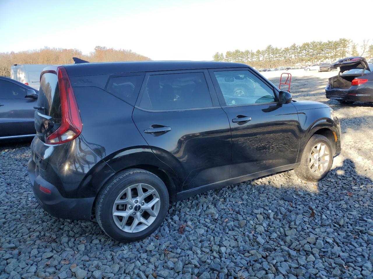 2022 KIA SOUL LX VIN:KNDJ23AU8N7165407