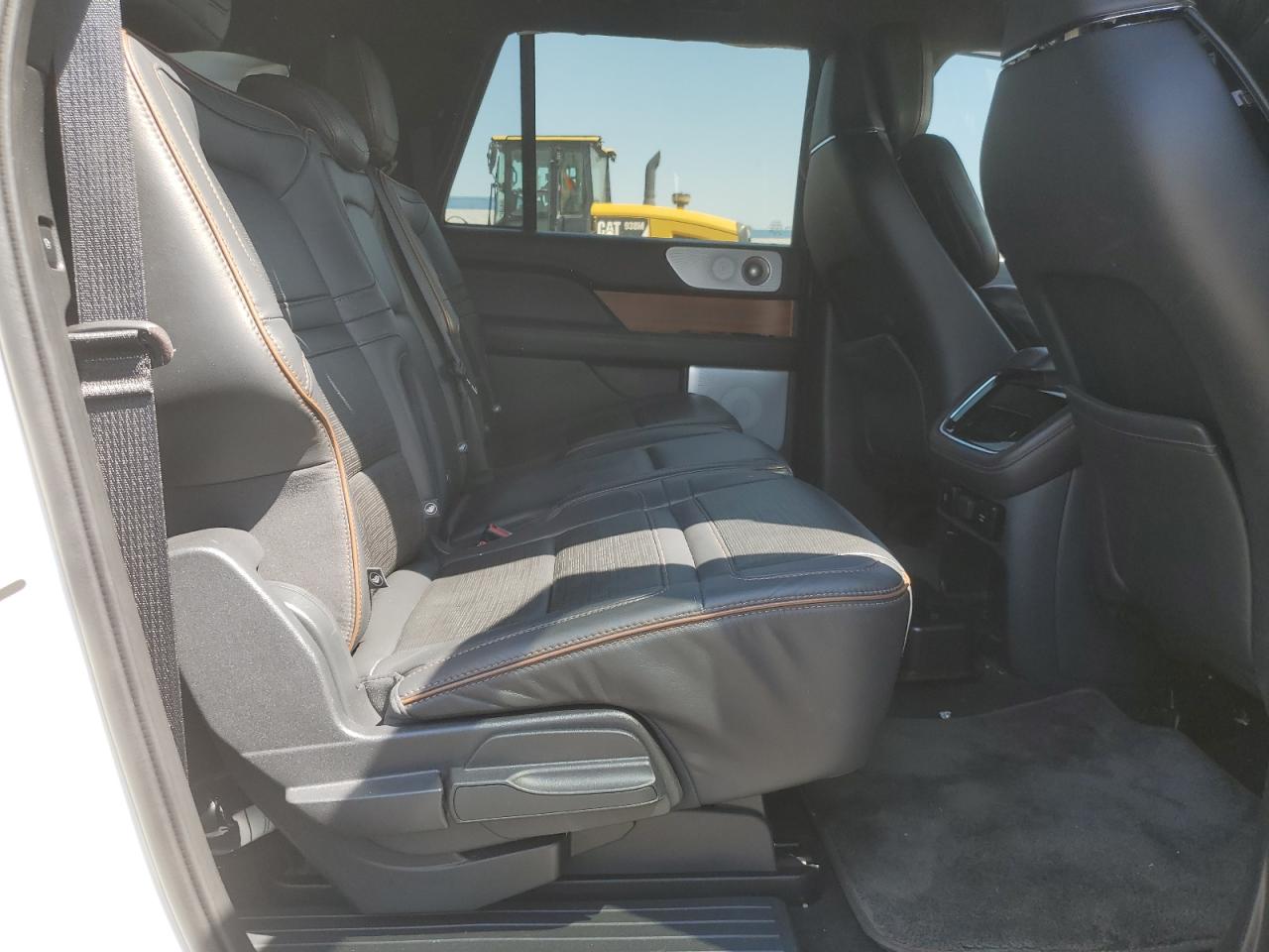 2023 LINCOLN NAVIGATOR L BLACK LABEL VIN:5LMJJ3TG3PEL00651