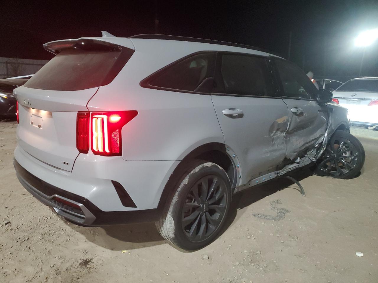 2023 KIA SORENTO SX VIN:5XYRKDLF5PG214365