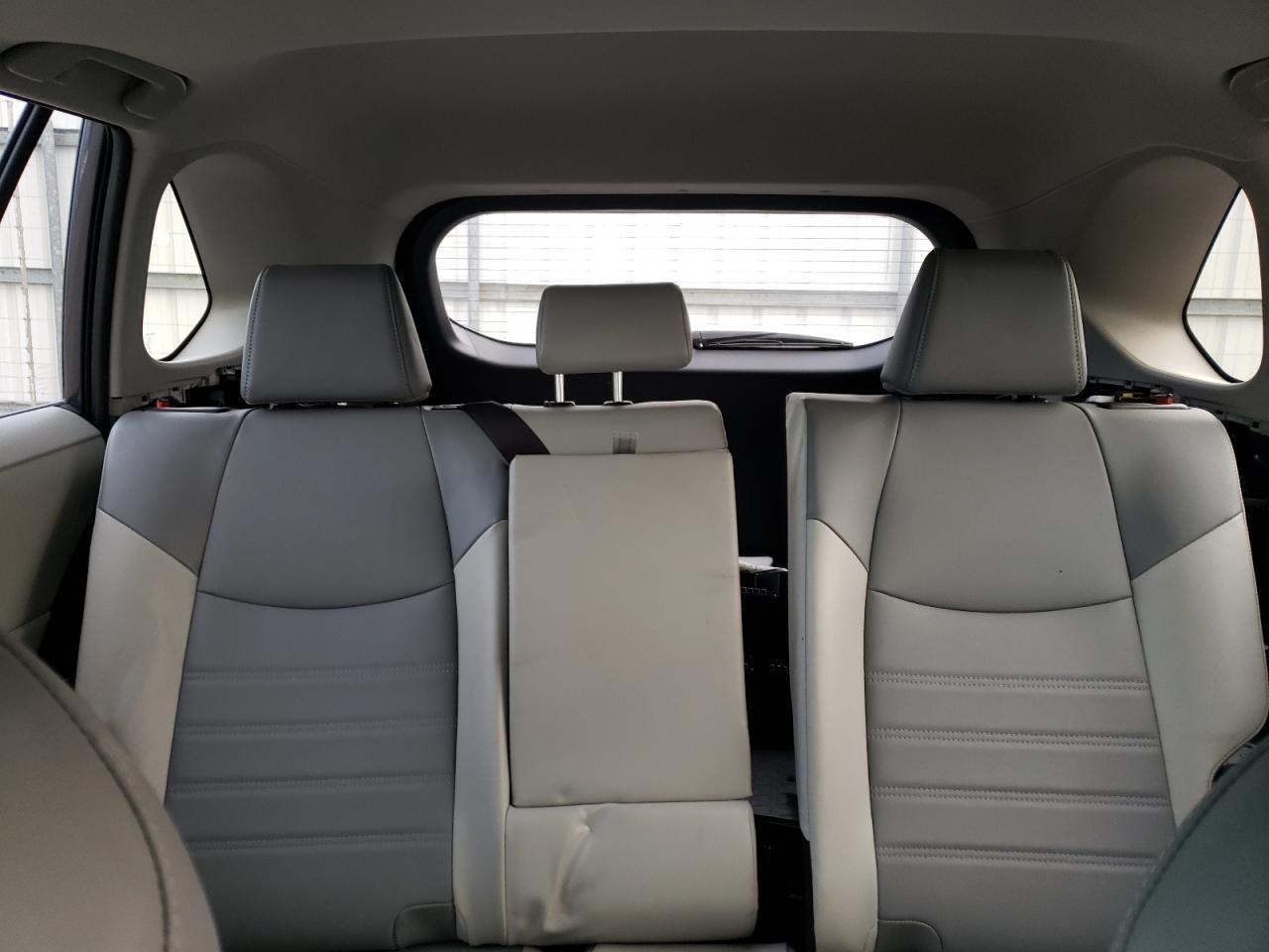 2023 TOYOTA RAV4 XLE PREMIUM VIN:JTMB6RFV5PD083779