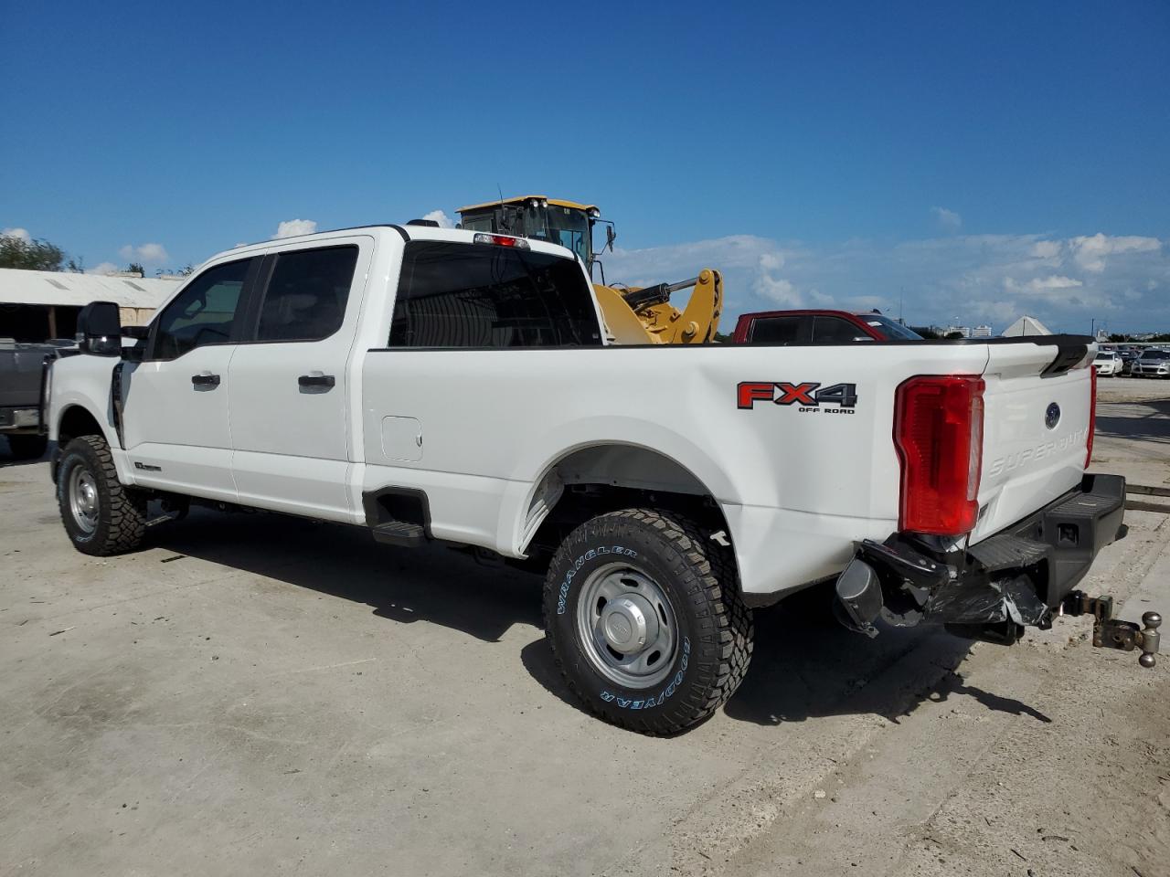 2024 FORD F350 SUPER DUTY VIN:1FT8W3BT1RED47184