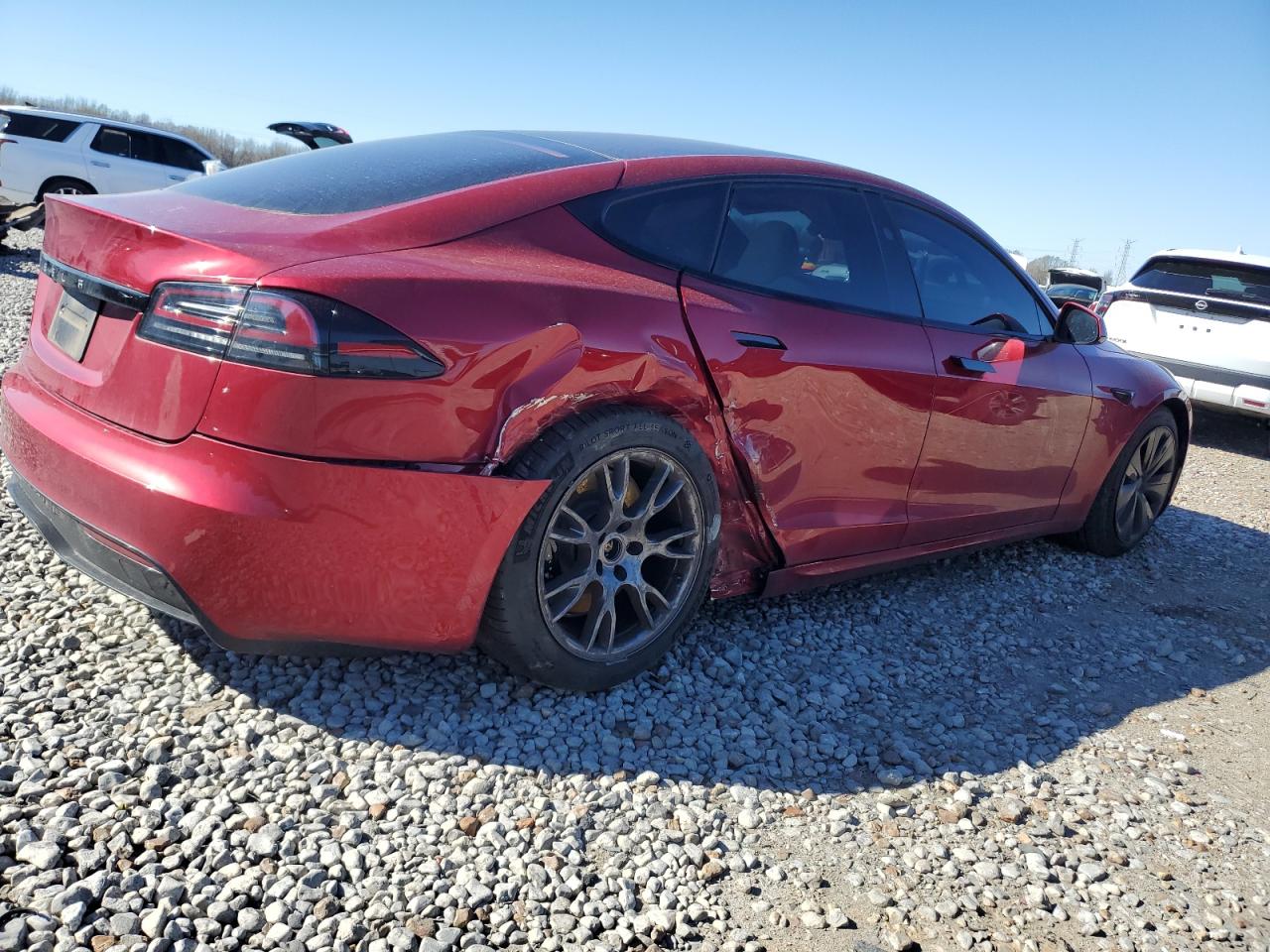 2023 TESLA MODEL S  VIN:5YJSA1E56PF520120