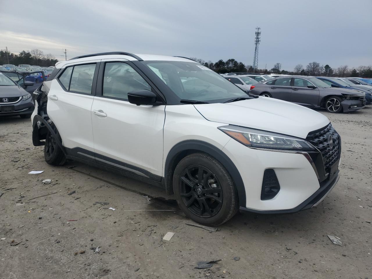 2024 NISSAN KICKS SR VIN:3N1CP5DV3RL521664
