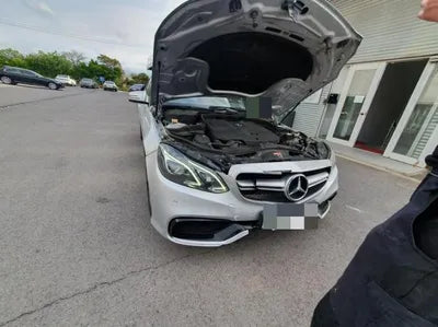 2016 Mercedes-Benz E 220 VIN: