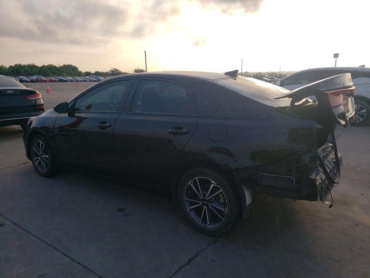 2022 KIA FORTE FE VIN:3KPF24AD6NE439909