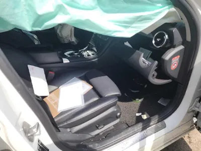 2017 Mercedes-Benz C 200 VIN: