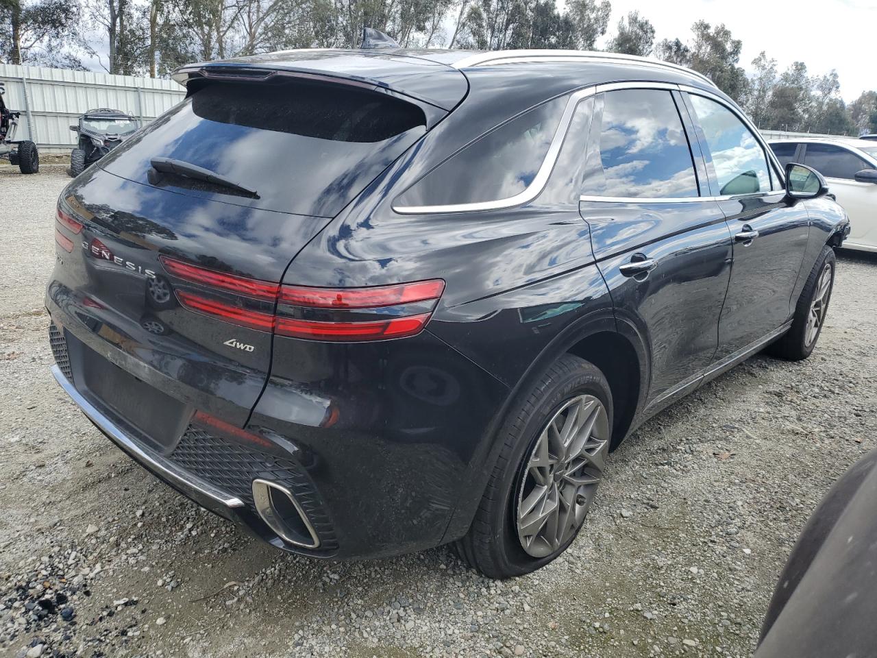 2024 GENESIS GV70 BASE VIN:5NMMADTB7RH008046