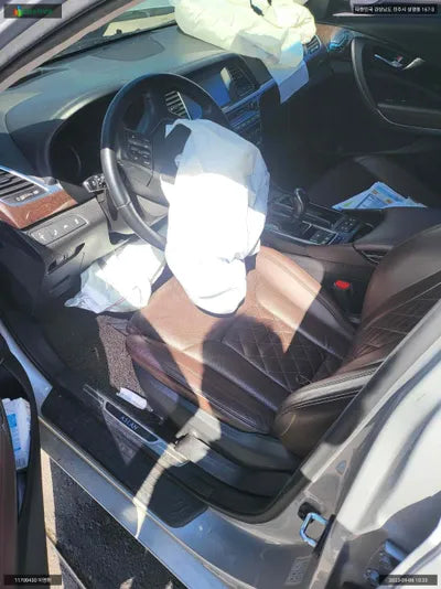 2017 Jaguar SL KMHFM411BJA014218 VIN:KMHFM411BJA014218