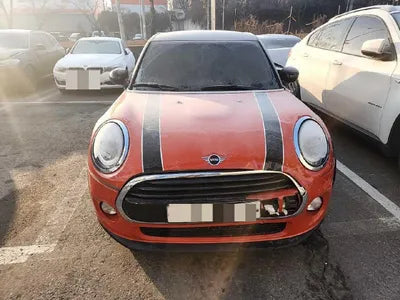 2018 MINI Cooper VIN:
