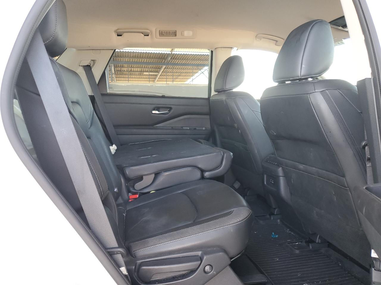 2023 NISSAN PATHFINDER SL VIN:5N1DR3CA1PC211533
