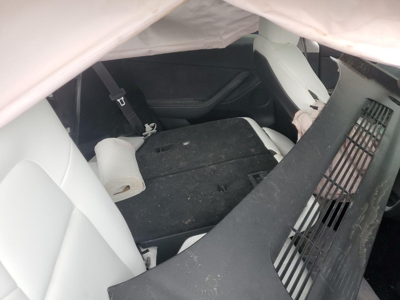 2023 TESLA MODEL Y  VIN:7SAYGDEE7PF946573