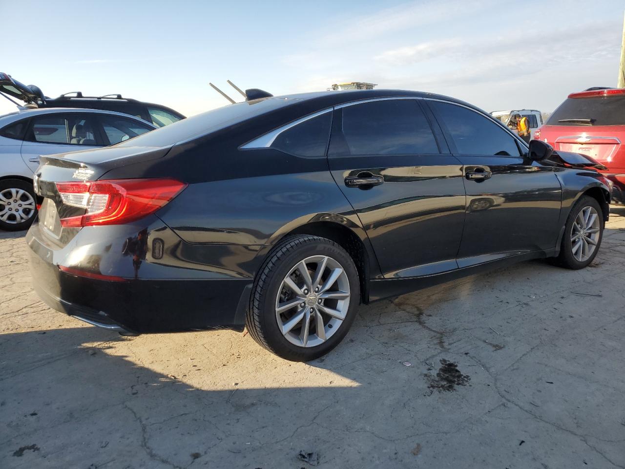 2022 HONDA ACCORD LX VIN:1HGCV1F16NA040879