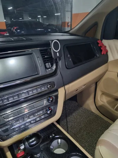 2016 Kia Carnival VIN: