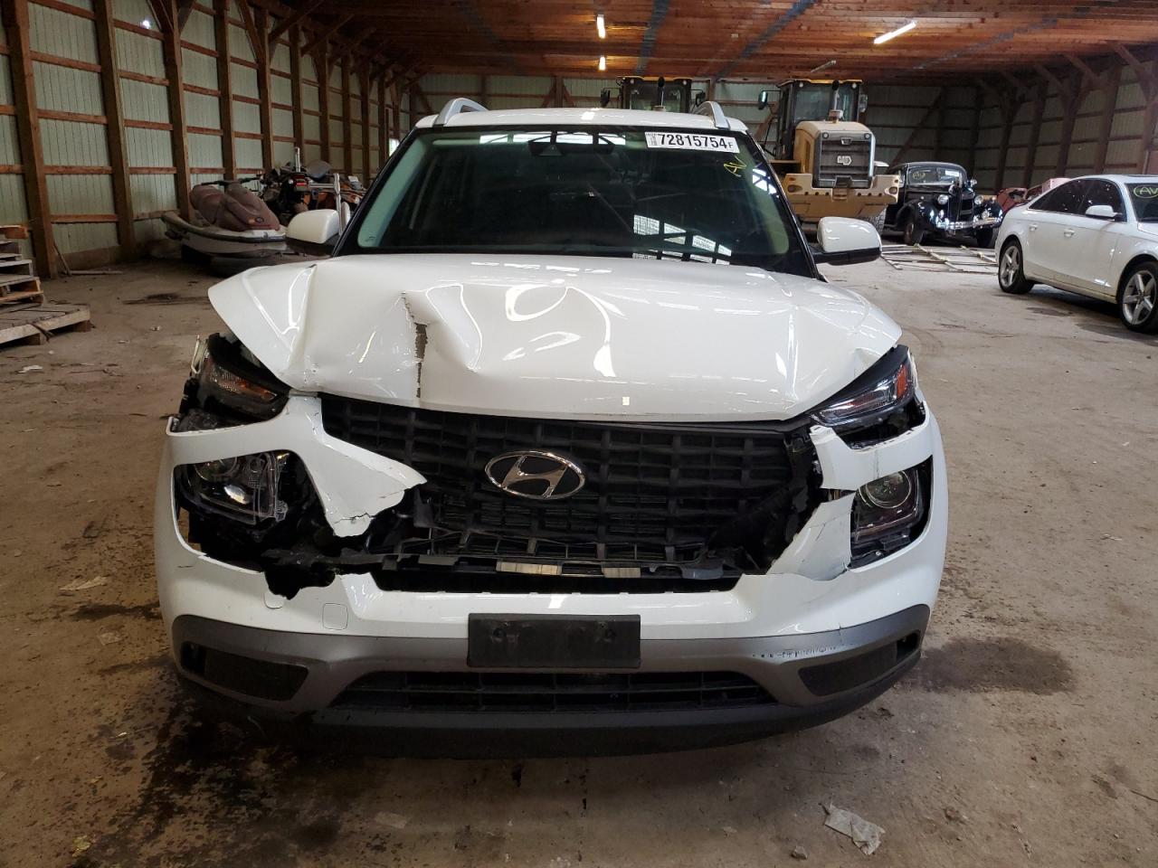 2022 HYUNDAI VENUE SEL VIN:KMHRC8A38NU132649