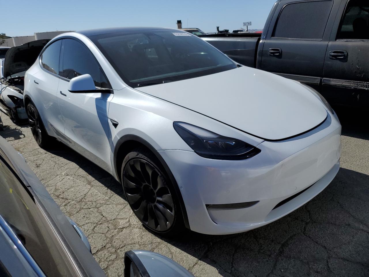 2022 TESLA MODEL Y  VIN:7SAYGDEF0NF493323