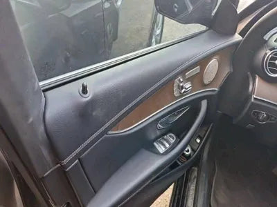 2021 Mercedes-Benz E 300 VIN: