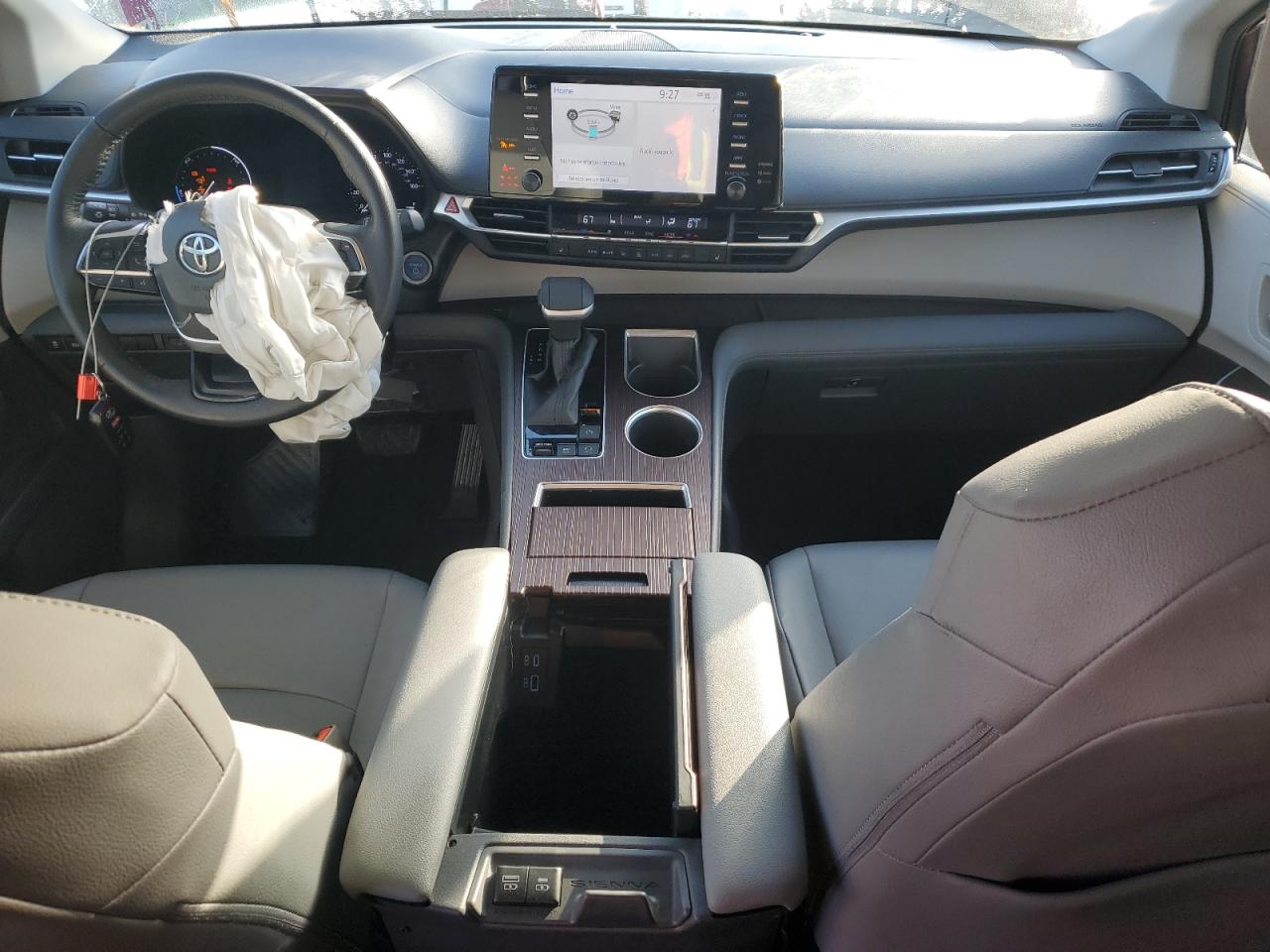 2022 TOYOTA SIENNA XLE VIN:5TDYRKEC6NS085325