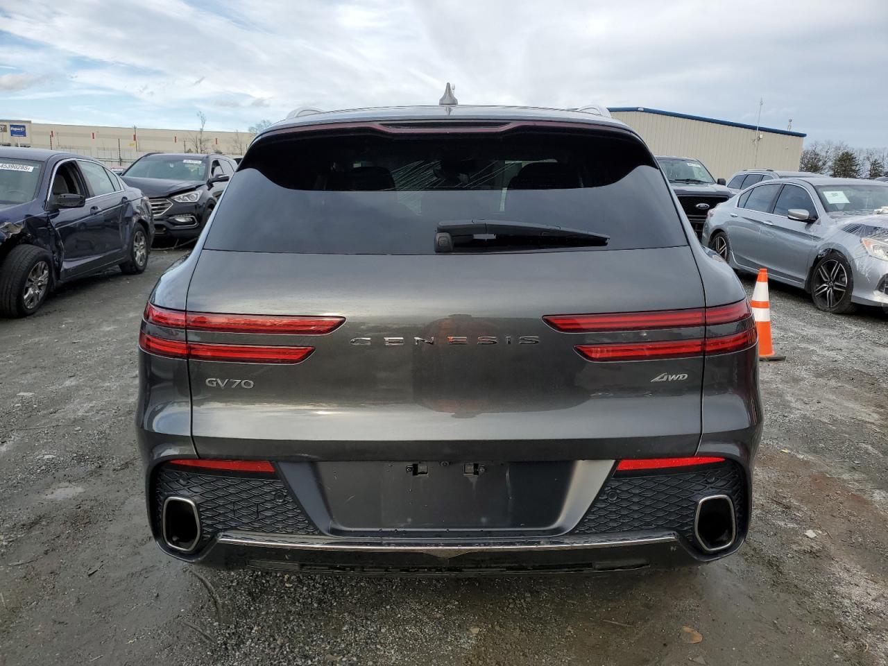 2024 GENESIS GV70 BASE VIN:5NMMADTB1RH005210