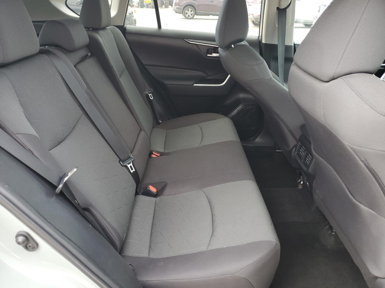 2023 TOYOTA RAV4 XLE VIN:2T3P1RFV2PW365403