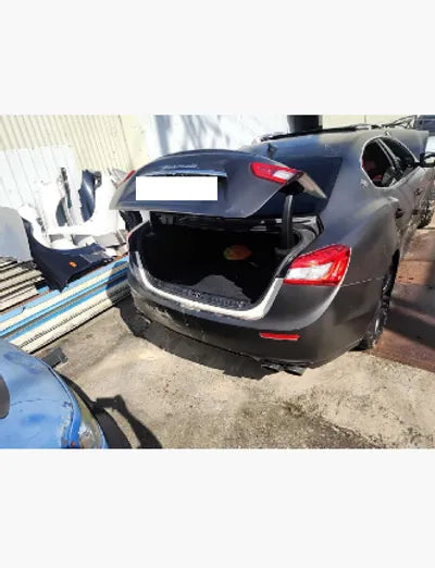 2016 maserati gbb4 465KMZAM57RTA6G11 VIN:465KMZAM57RTA6G11