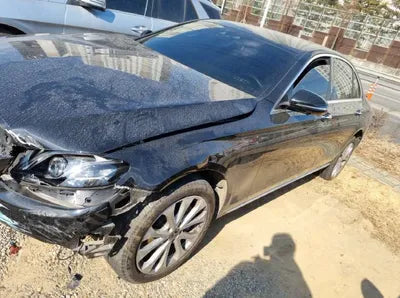 2020 Mercedes-Benz E 300 W1KZF4KB8LA824778 VIN:W1KZF4KB8LA824778