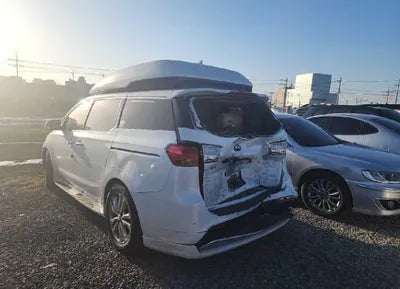 2016 Kia Carnival KNAMC81ABGS123373 VIN:KNAMC81ABGS123373