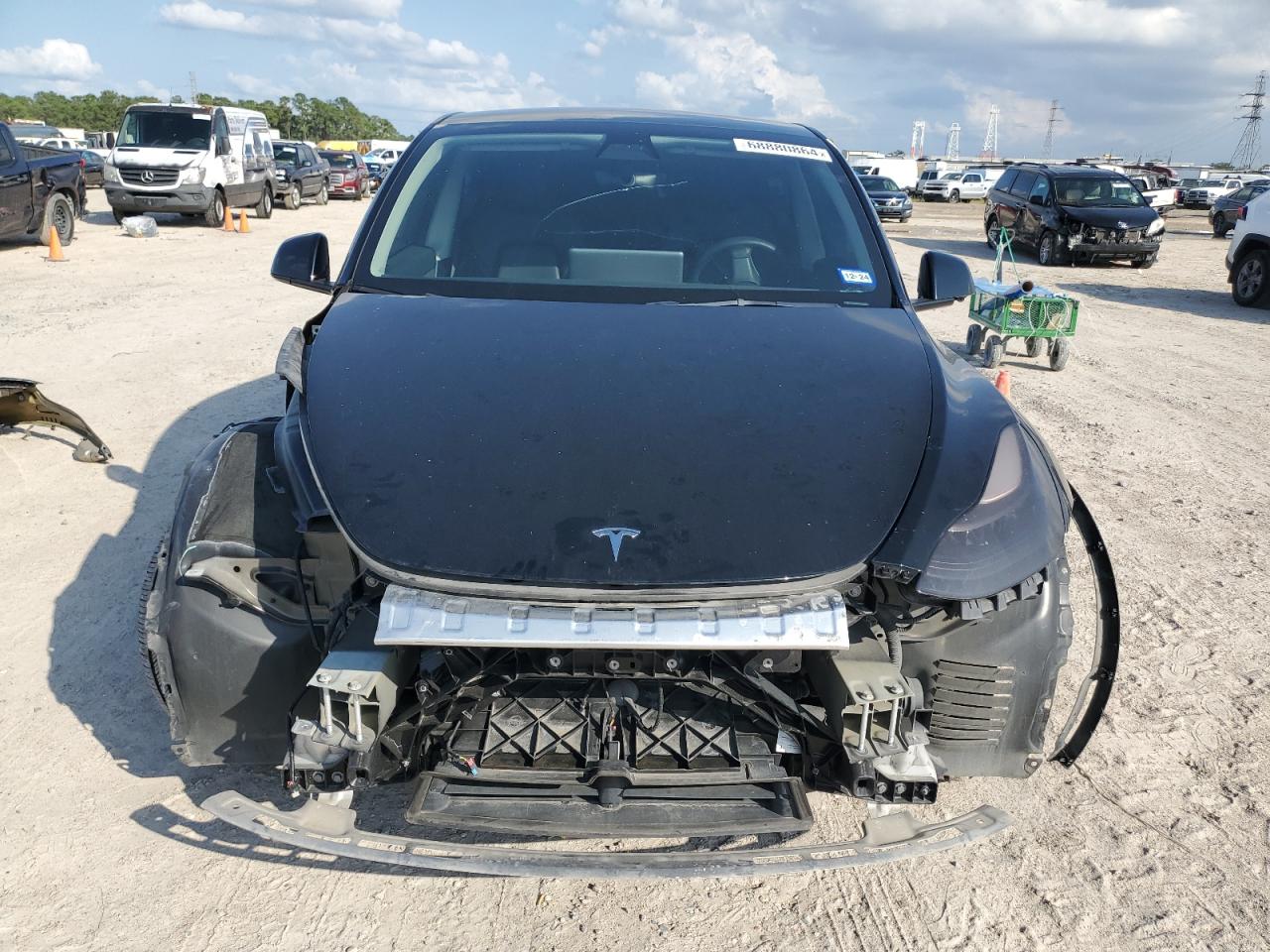 2022 TESLA MODEL Y  VIN:7SAYGDEF6NF465820