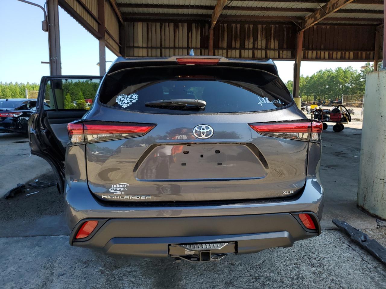 2022 TOYOTA HIGHLANDER XLE VIN:5TDGZRAH9NS140145