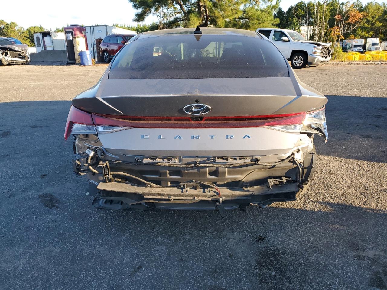 2023 HYUNDAI ELANTRA SEL VIN:KMHLM4AGXPU529250