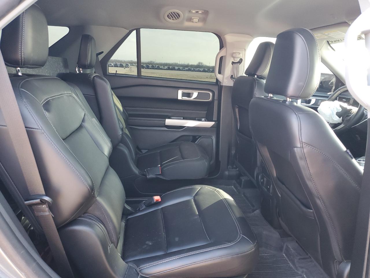 2023 FORD EXPLORER XLT VIN:1FMSK7DH9PGA28744
