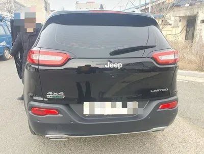 2017 Jeep Cherokee VIN: