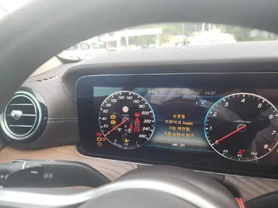 2019 Mercedes-Benz E 300 WDDZF4JB7KA640142 VIN:WDDZF4JB7KA640142