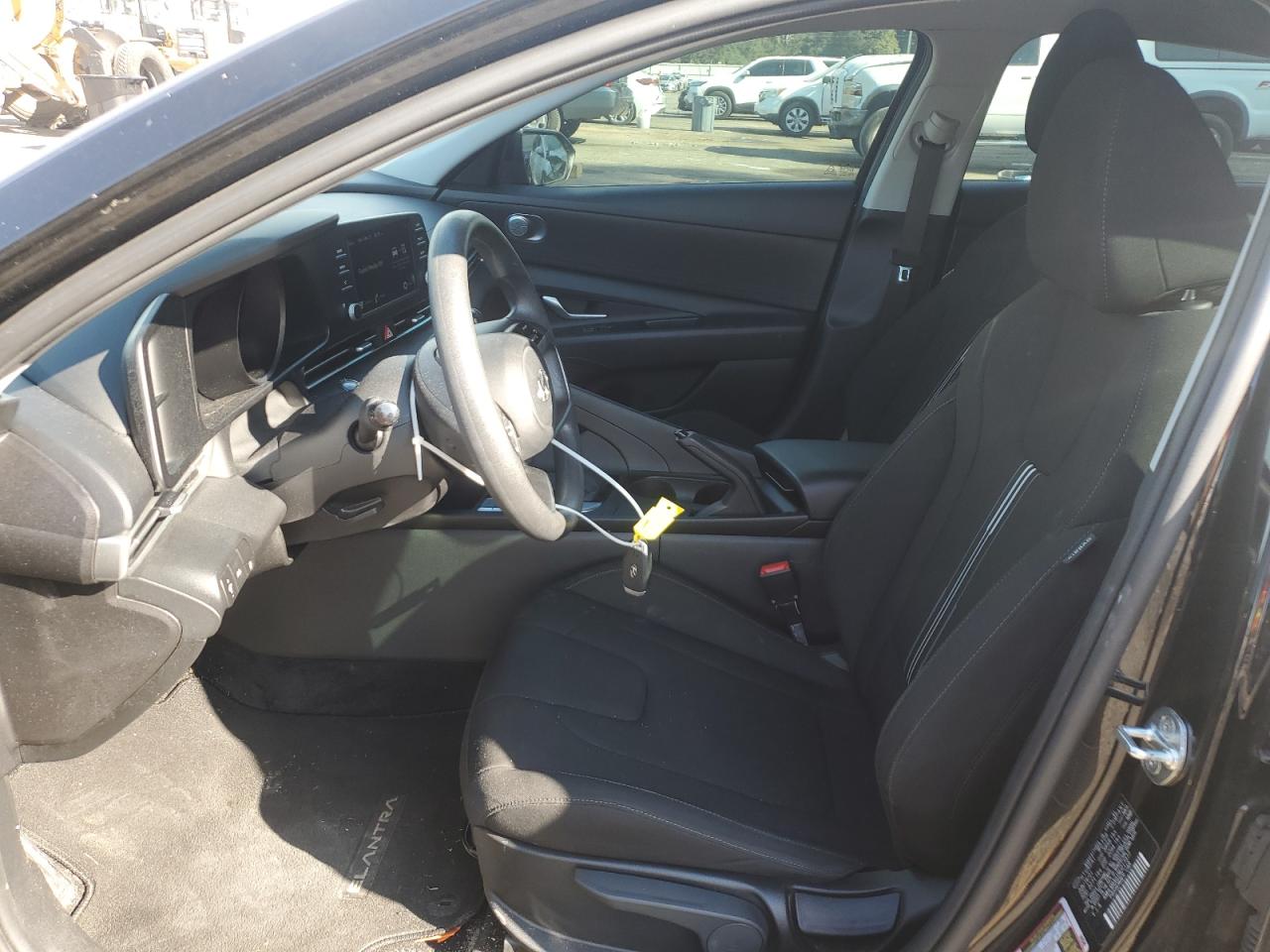 2022 HYUNDAI ELANTRA SEL VIN:KMHLM4AG1NU217377