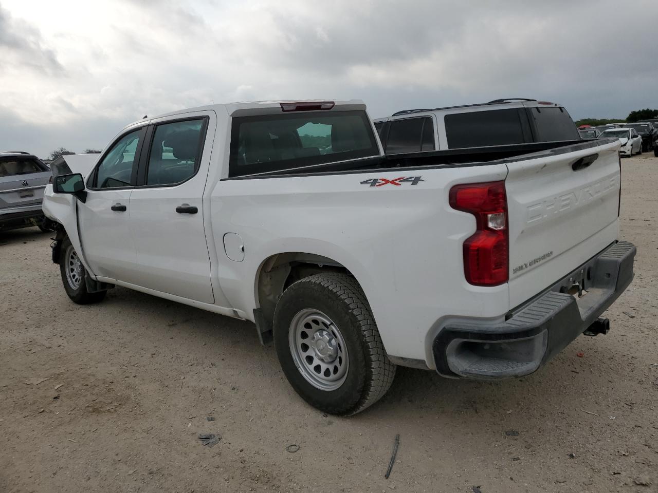 2024 CHEVROLET SILVERADO K1500 VIN:2GCUDAED5R1205239