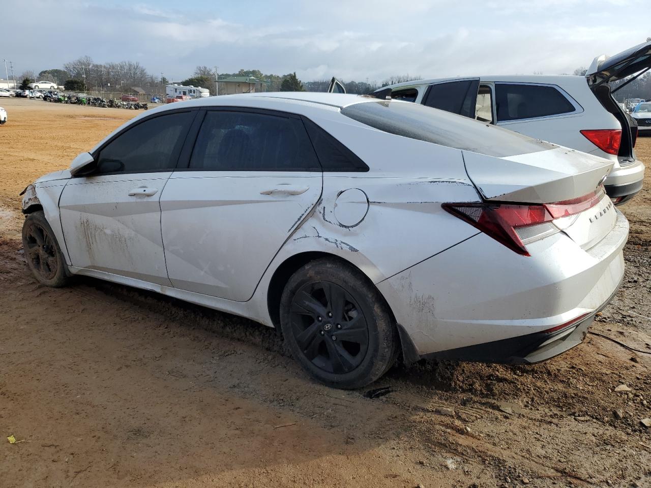 2022 HYUNDAI ELANTRA SEL VIN:5NPLM4AG0NH060178