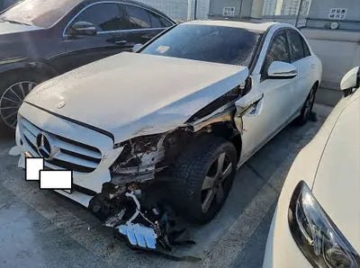 2017 Mercedes-Benz C 200 WDDWF4CB3HF506322 VIN:WDDWF4CB3HF506322