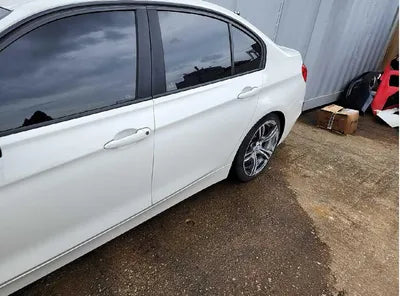 2015 BMW 320 WBA3E1104FF948407 VIN:WBA3E1104FF948407