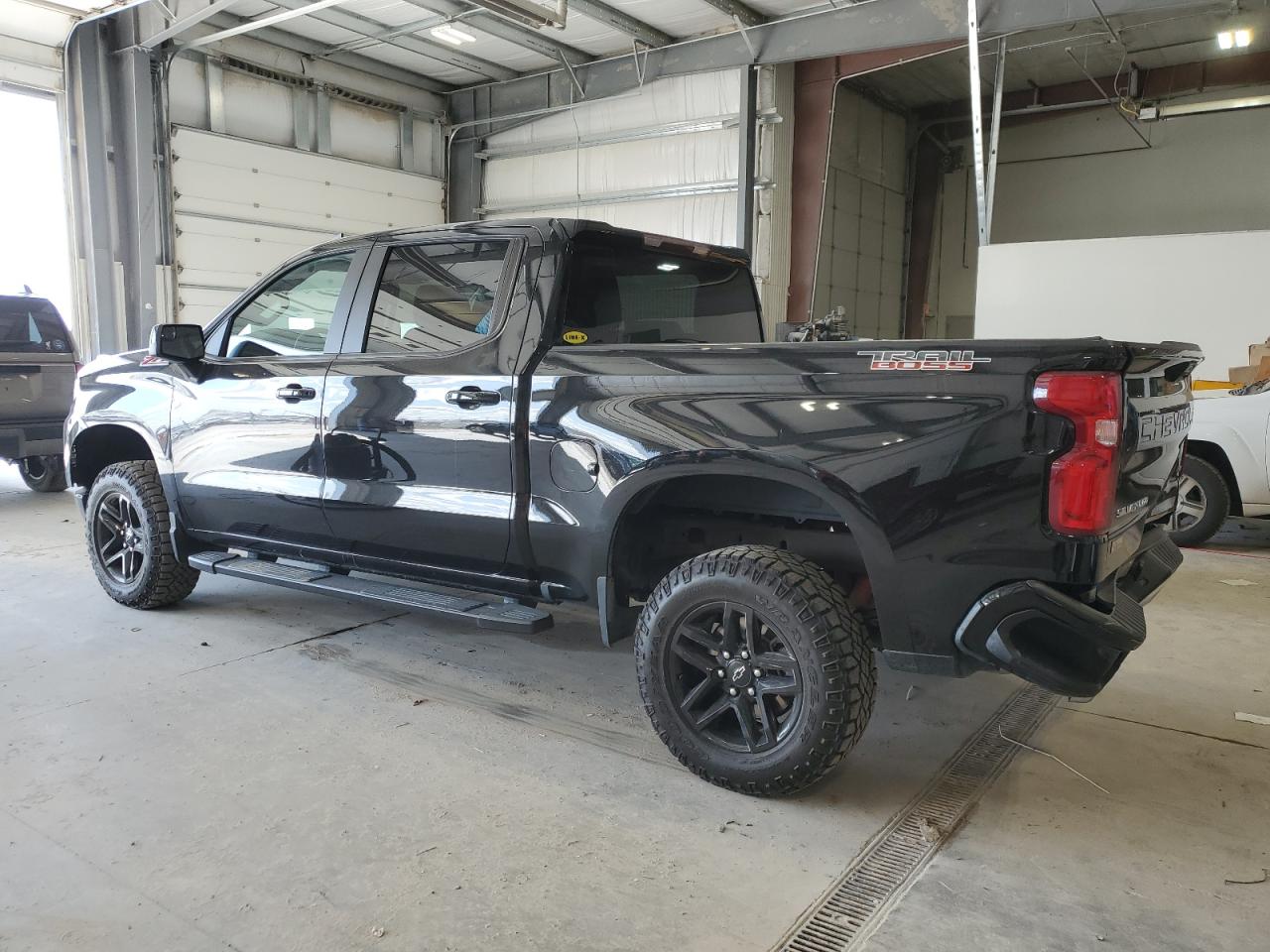 2023 CHEVROLET SILVERADO K1500 LT TRAIL BOSS VIN:3GCUDFED0PG109052